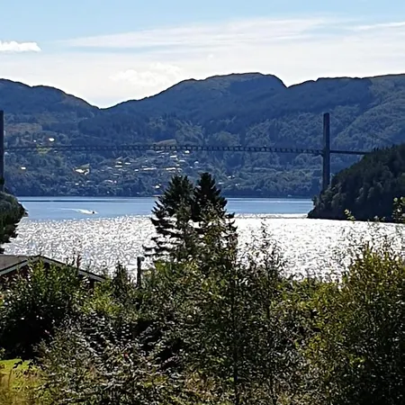 Bergen With Fjord View شقة